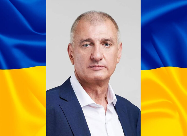 Обласна «Батьківщина» в матах і боргах