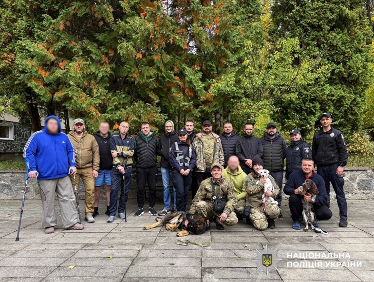 Психологи та кінологи поліції Житомирщини допомагають пораненим захисникам відновлювати ментальне здоров’я