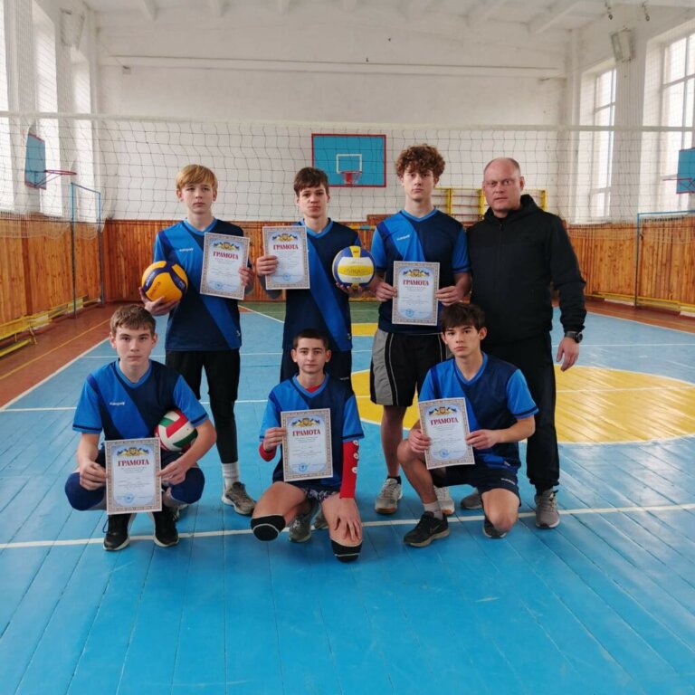 #плічопліч: у Любарській громаді відбувся II етап змагань з волейболу