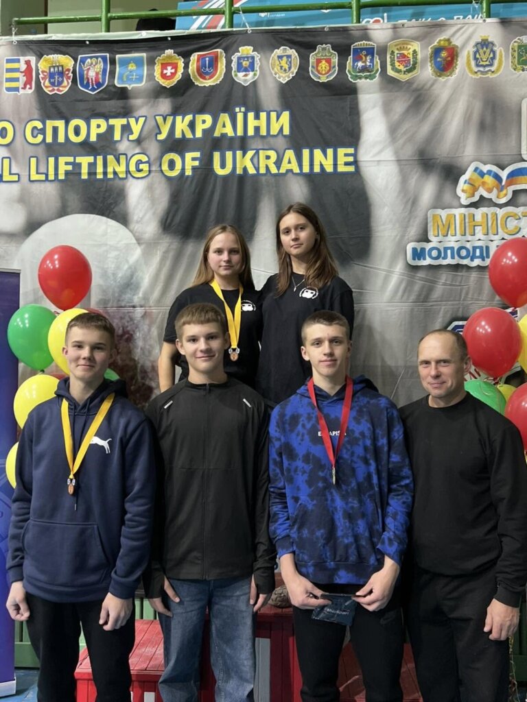 Вихованці Радомишльської ДЮСШ вибороли медалі Кубку України з гирьового спорту