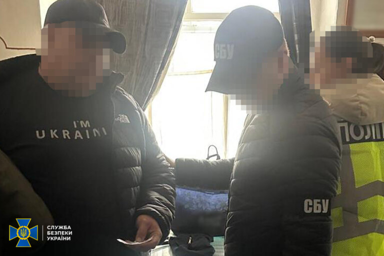 СБУ блокувала канал постачання важких наркотиків і психотропів до виправної установи Житомирщини