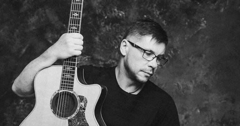 Помер український співак і співзасновник гурту «DZIDZO» Лесик Турко, — журналістка Марія Панчишин