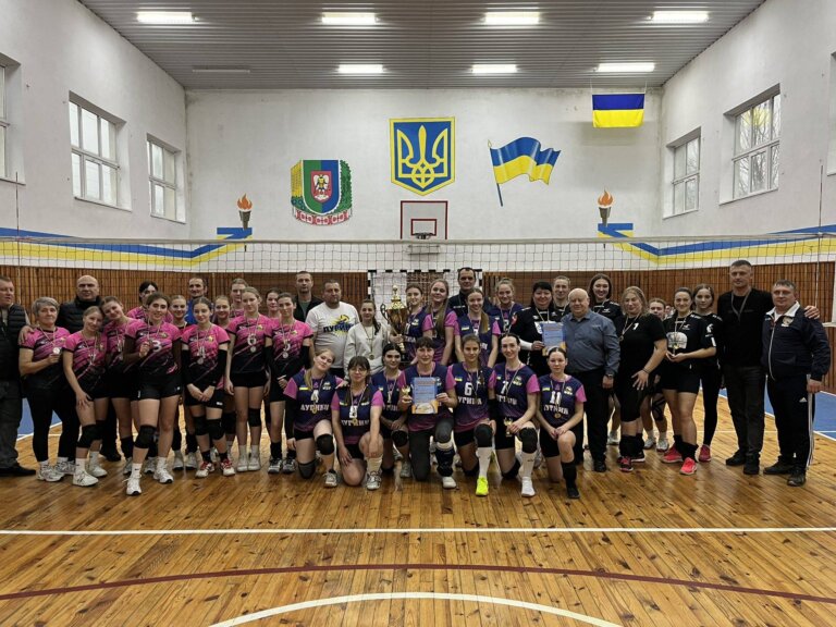 «Лугини» — перші володарки Кубка Коростенського району з волейболу!