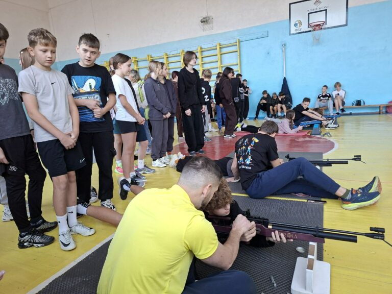 #плічопліч: У Бердичеві провели майстер-клас із кросового біатлону для учнів та тренерів шкільних команд