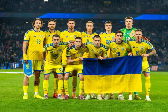 Вітаємо нашу збірну з футболу з перемогою над збірною Ісландії!