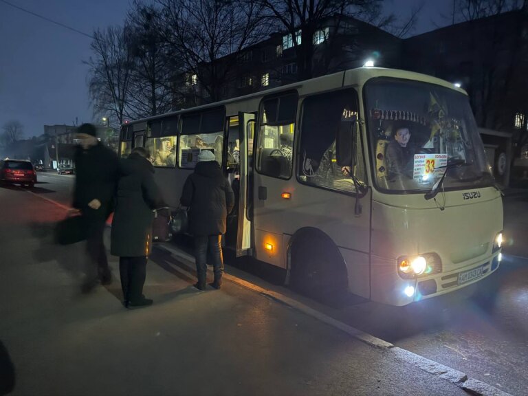 Маршрут №33 почав повноцінно обслуговувати тимчасовий перевізник