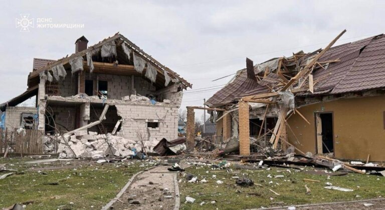 Житомирщину вже другу добу поспіль тероризує ворог