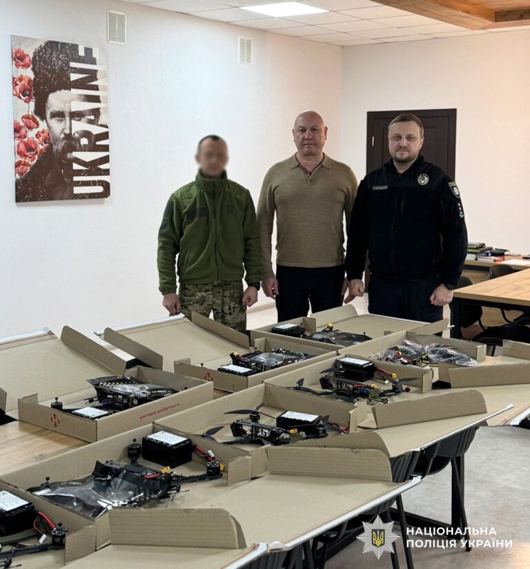 Разом до перемоги: громада Бердичева підтримує поліцейських спецпризначенців