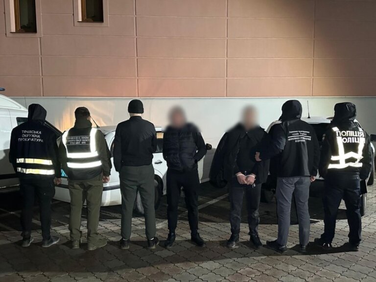 Правоохоронці ліквідували канал переправлення в Румунію військовозобов’язаних чоловіків