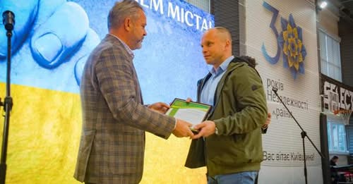 Сьогодні свій День народження святкує відомий адвокат і волонтер Олексій Ясюнецький