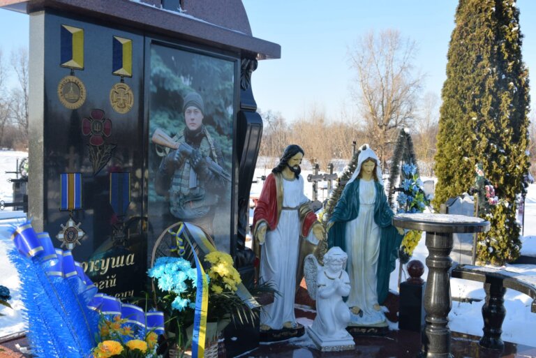 У неділю, 18 січня День пам’яті мужнього воїна, жителя Оліївської громади, справжнього відважного Героя Сергія Горкуші