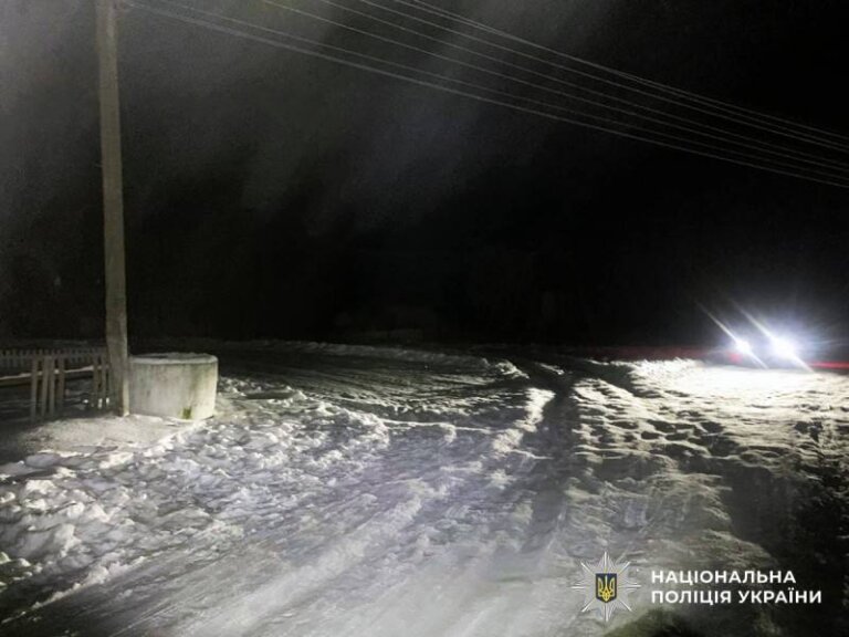 Поліцейські затримали підозрюваного в тяжкому травмуванні жителя Черняхівської громади