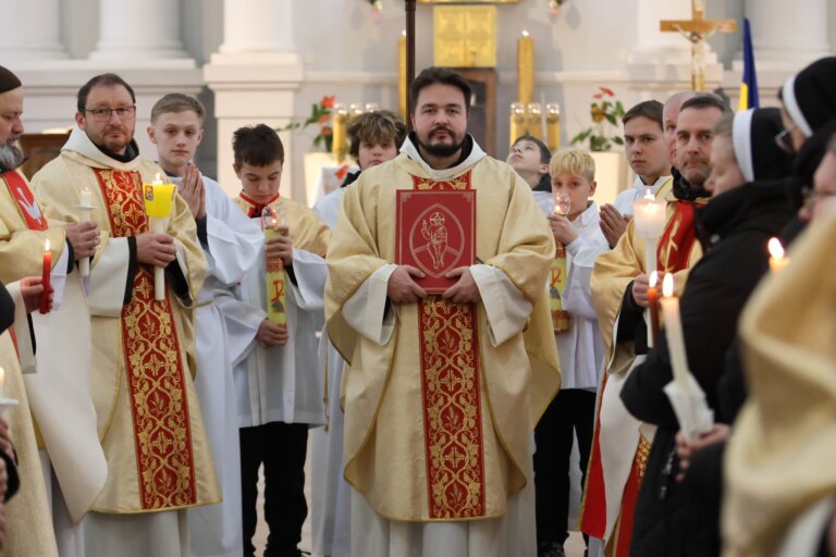 Спільна молитва і братерське єднання: зустріч богопосвячених осіб у Житомирі