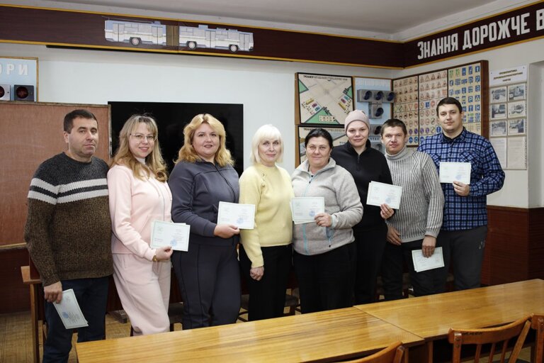 У Житомирі випустили нову групу водіїв тролейбусів