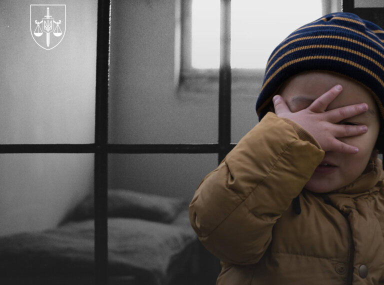 Виколола око 3-річному синові заради соцвиплат – жінку з Тернопільщини засуджено до 7,5 років увʼязнення