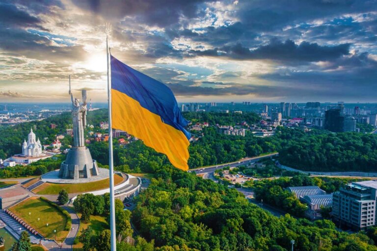 Україна залишилася на 111-му місці у рейтингу щастя