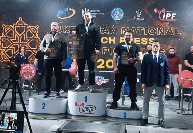 Тріумф на всеукраїнському рівні: офіцер Житомирського військового інституту імені С. П. Корольова став чемпіоном України з пауерліфтингу