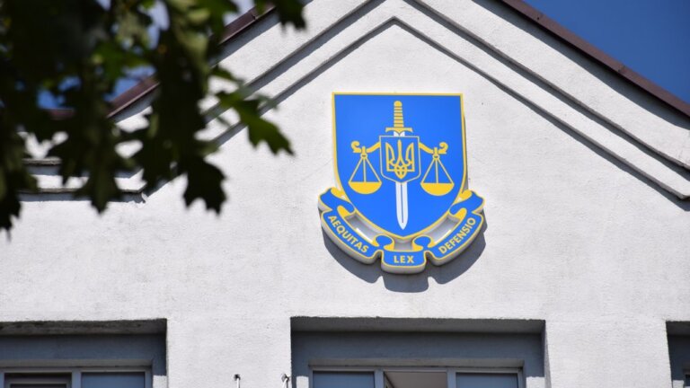 Жителя Дніпропетровщини на Житомирщині визнали винним у перевезенні психотропів — йому присудили 9 років в’язниці