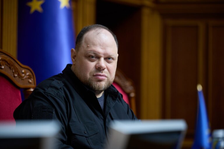 Український правопис офіційно став стандартом державної мови
