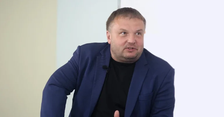 Вадим Денисенко: Дронділ з США. Американці нарешті погодилися на співпрацю