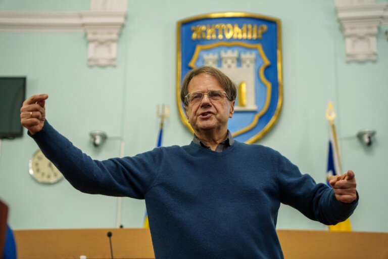 Віталій Мельничук: 36 років тому, 24 травня 1990 року сесія Житомирської Міської ради ухвалила рішення «Про використання української національної символіки на території міста Житомира»