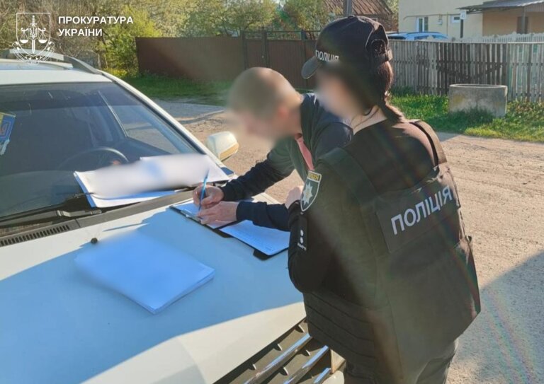 Незаконна відстрочка від призову: прокурори повідомили про підозру 12 фіктивним працівникам та 2 посадовим особам житомирського профколеджу