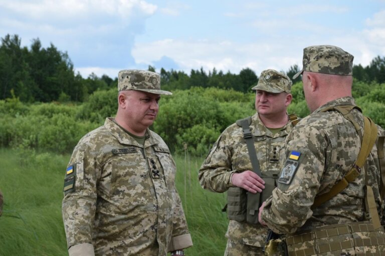 На північному рубежі: керівництво ДПСУ перевірило прикордонні підрозділи Полісся