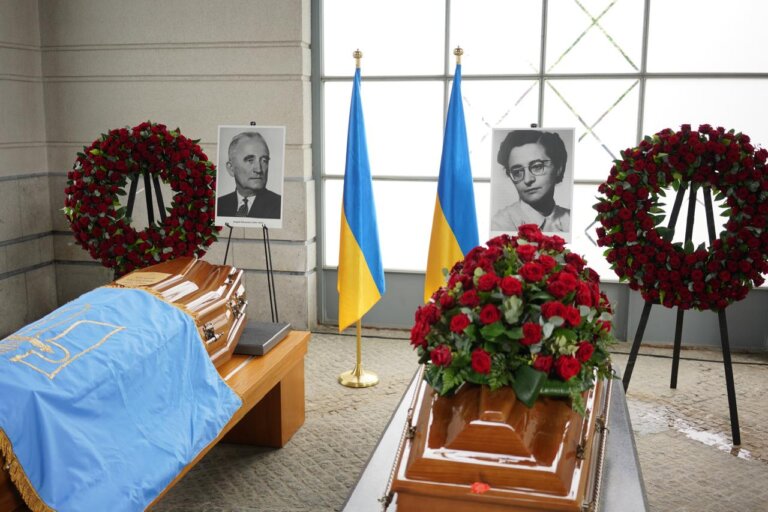 За сприяння уродженця Житомирщини Сидора Кізіна у Люксембурзі відбулася церемонія передачі Україні останків Андрія Мельника