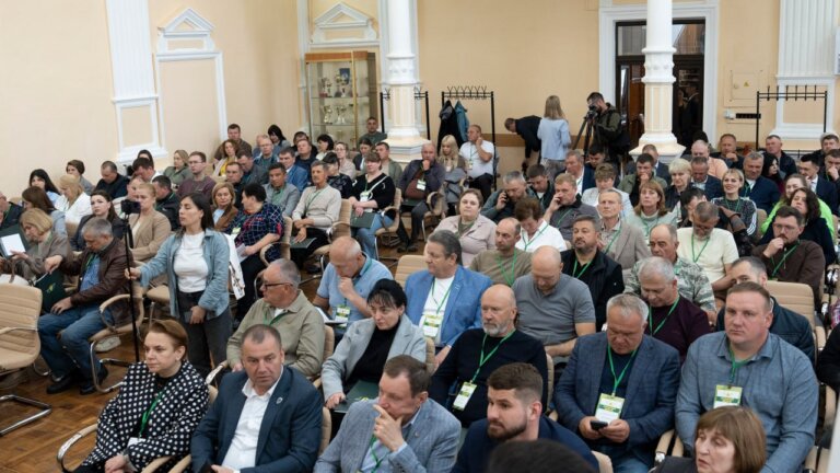 У Житомирі в рамках національної платформи «Діалог влади та бізнесу» відбувся Форум аграріїв області