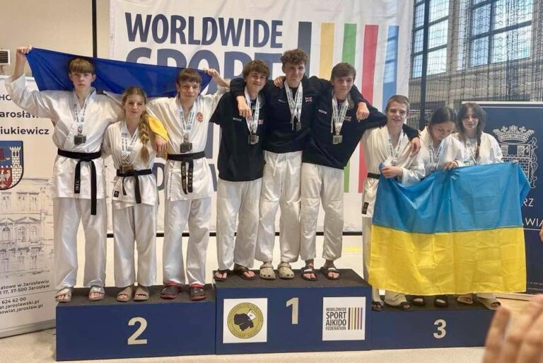 Вісім медалей на трьох: дівчата з Черняхова підкорили чемпіонат світу з айкідо
