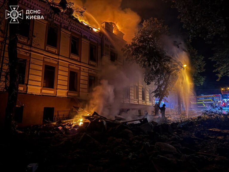 Протягом цієї ночі Росія здійснила одну з наймасованіших балістичних атак на Київ