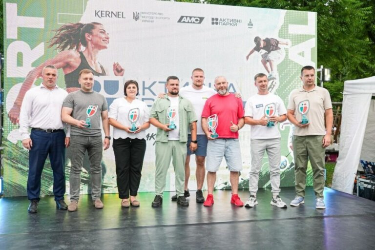 Житомирщина — серед лідерів розвитку шкільного спорту: область увійшла до топ-6 проєкту «Пліч-о-пліч»