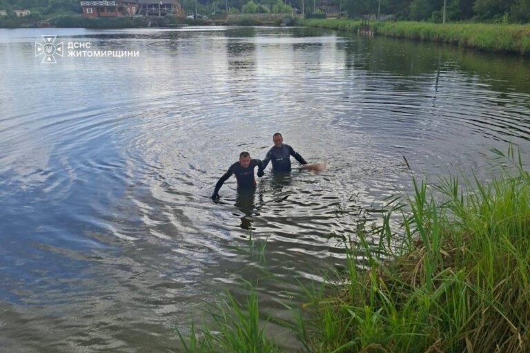 26-та жертва на воді: Потонув 25-річний чоловік на Житомирщині