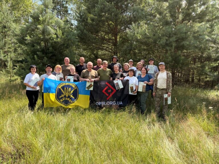 Мешканці Білокоровицької громади пройшли курс підготовки до національного спротиву