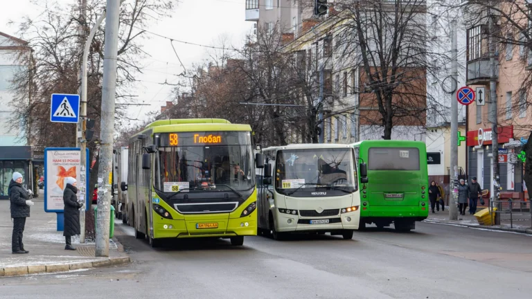 Чи справді тариф на проїзд у Житомирі має бути 25 грн? Розрахунки та аналіз