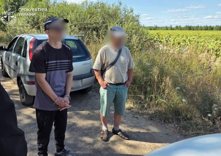 Хотіли незаконно потрапити до білорусі: на Житомирщині батько та син організували поїздку до кордону