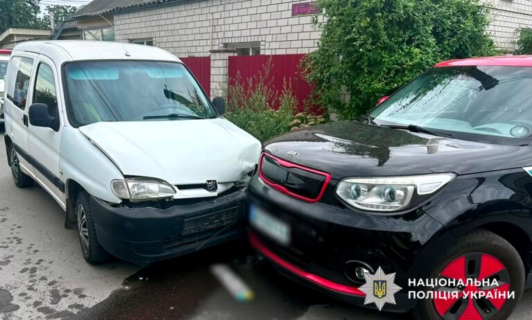 У Звягелі поліція встановлює обставини ДТП