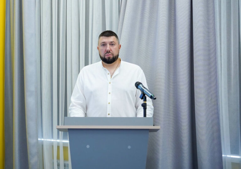 Вітаємо Сергія Микитенка з успішним захистом дисертації на здобуття ступеня доктора філософії!