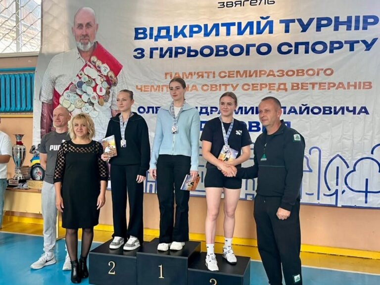 У Звягелі вшанували пам’ять легендарного тренера: проведено турнір із гирьового спорт