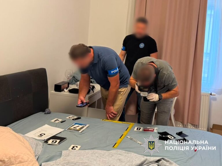 Поліція викрила шахрайство з криптоактивами на понад 655 тисяч доларів: проведено обшуки в Чехії