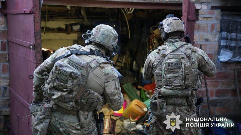 Понад тонна канабісу та майже 57 тисяч кущів конопель: Нацполіція підбила підсумки двох етапів спецоперації «Джентльмени»